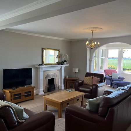 Vicarsford Farmhouse With Hot Tub Leuchars Eksteriør billede